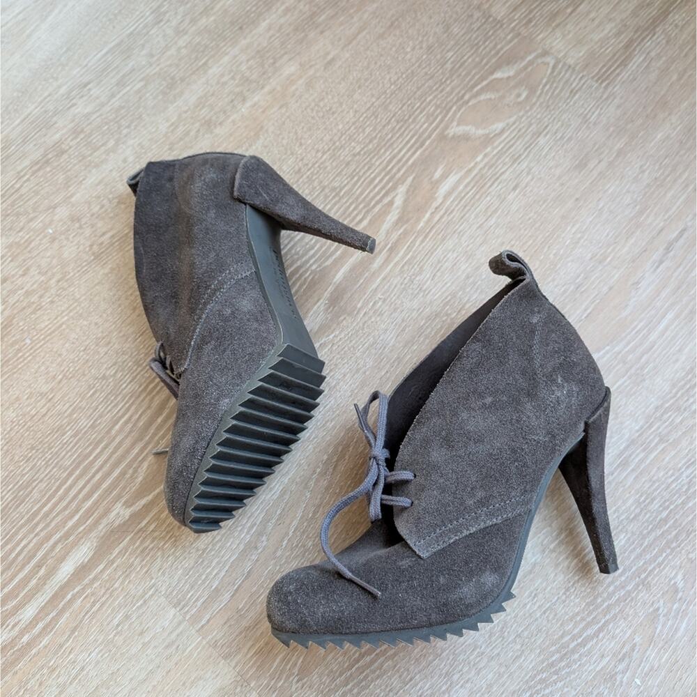 Pedro Garcia Gray Suede Yasu Chukka Platform Heel Ankle Boots, Size 41/US 11 - Picture 3 of 9